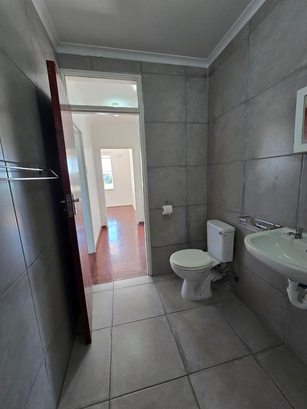 To Let 2 Bedroom Property for Rent in Thornton Western Cape